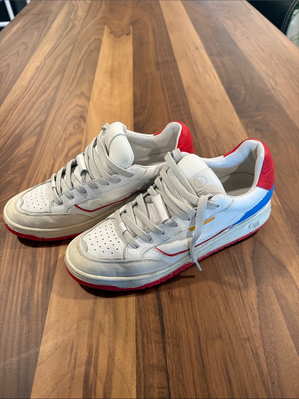 Oncept Wms leather sneaker 9.5